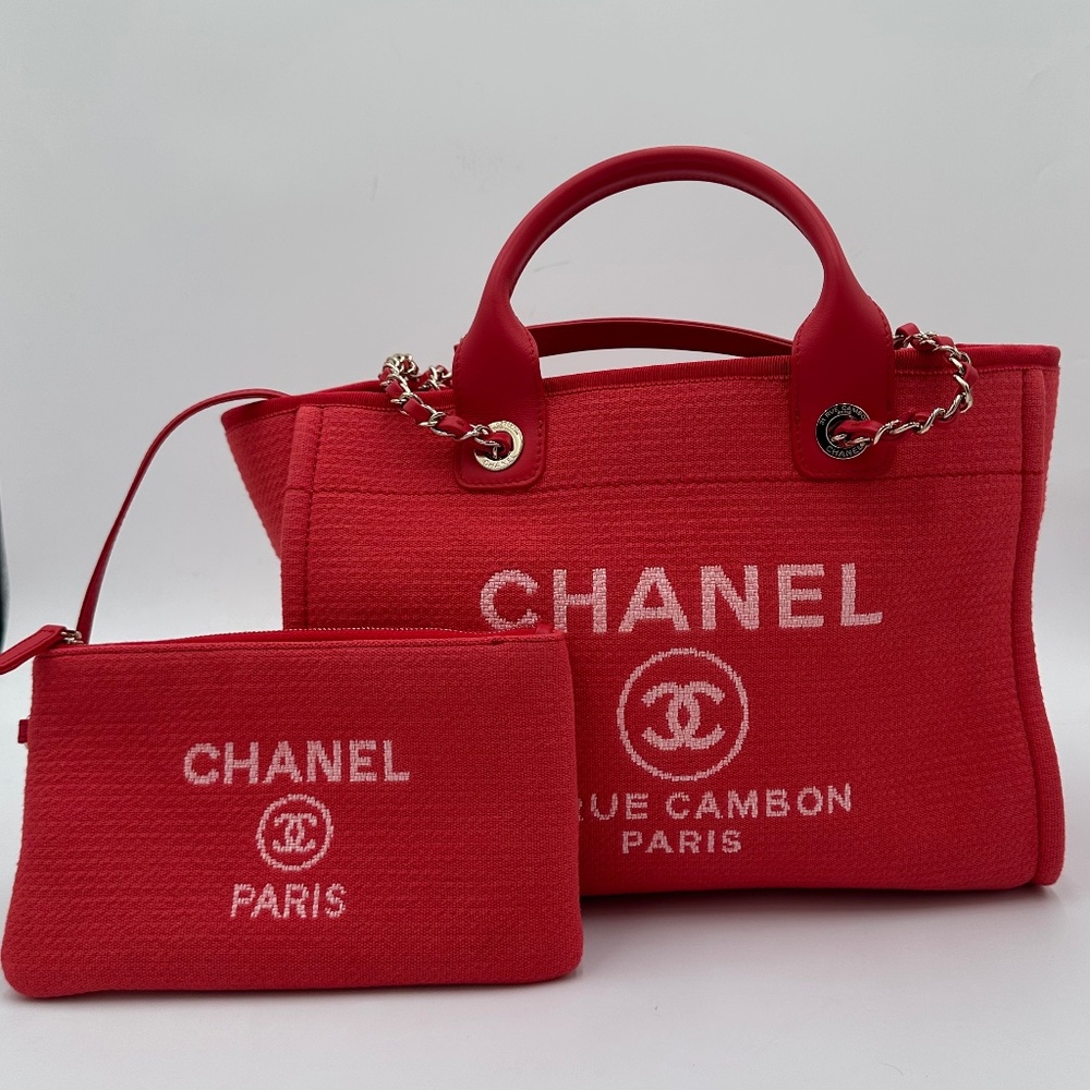 Chanel Tote with Pouch - Picture 2 of 16
